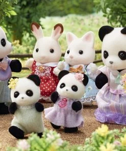 Sylvanian Families - Pookie Panda Family -Discoveroo Sales Store MB SF5529 3